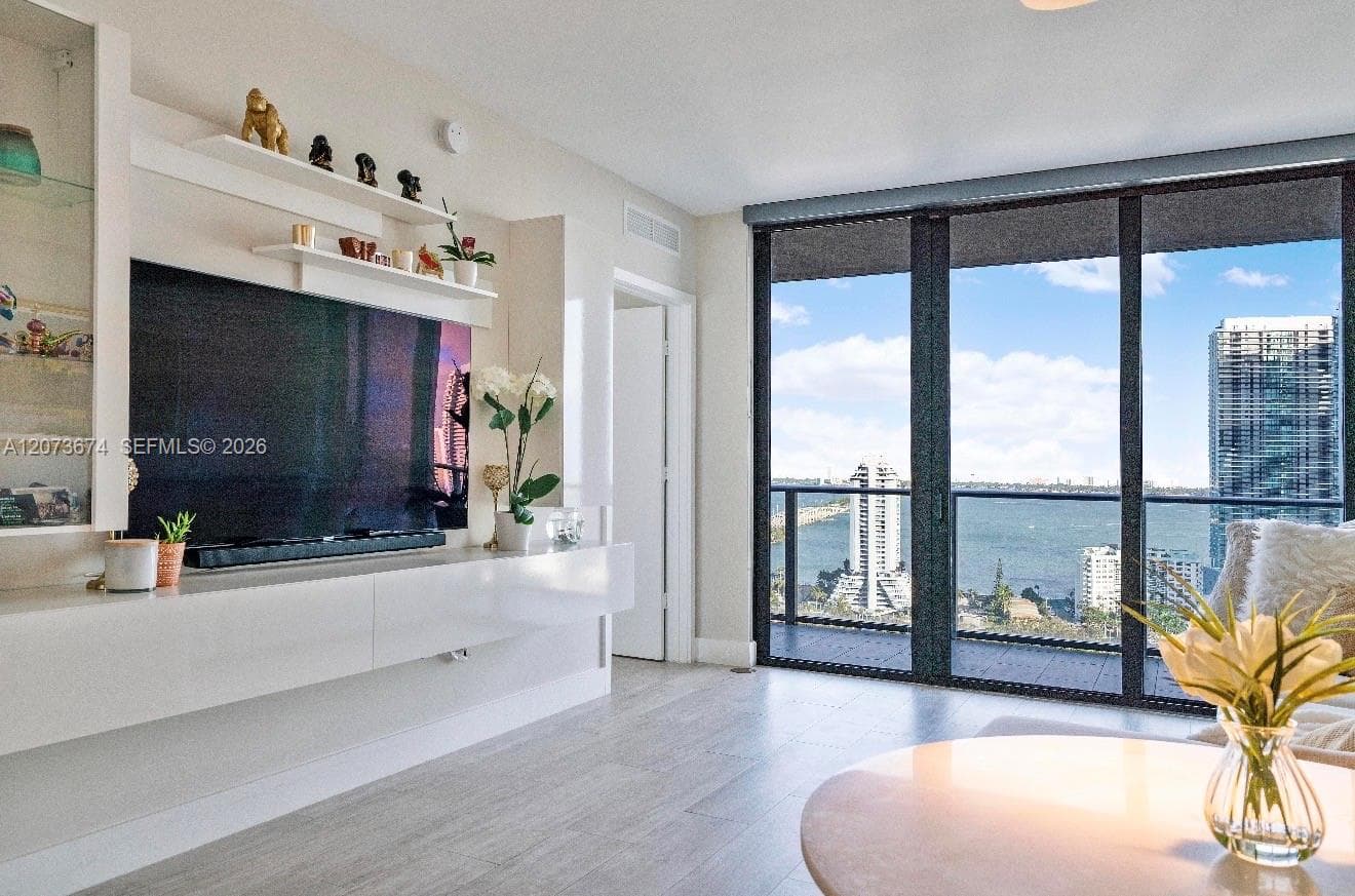 121 NE 34th St # 2506A, Miami FL 33137 photo 5