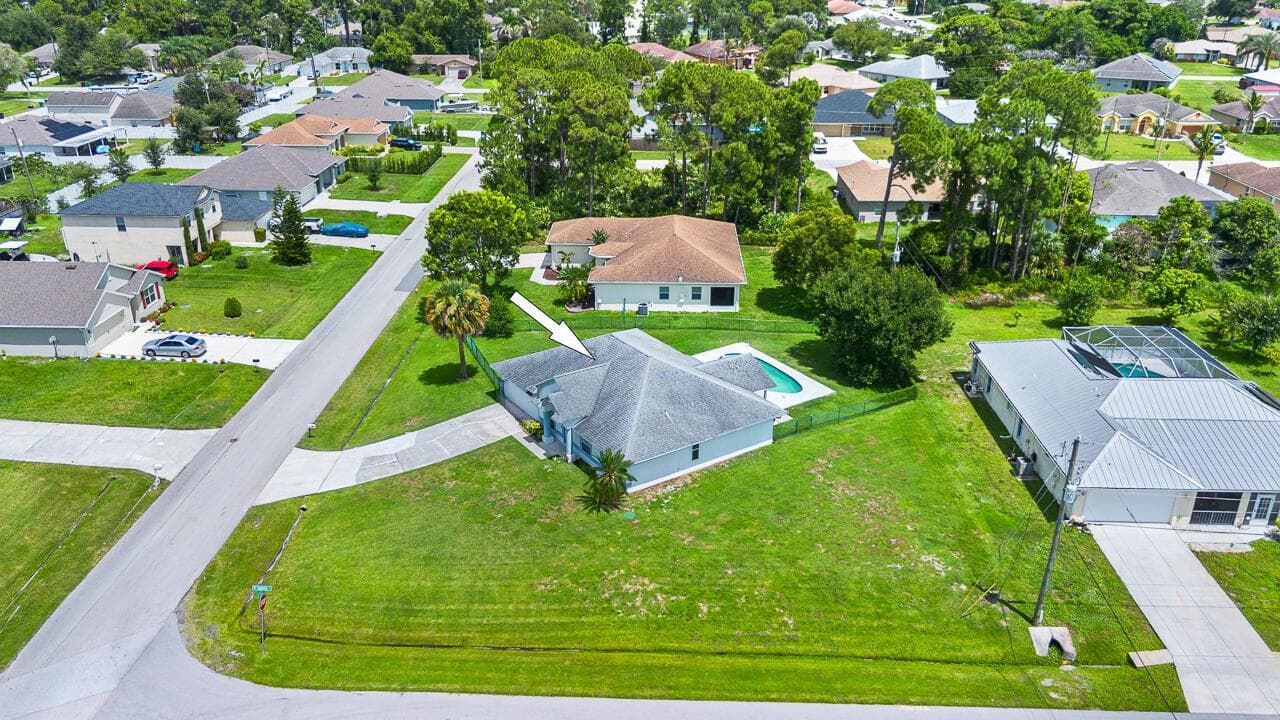1526 SW Santander Avenue, Port St. Lucie FL 34953 photo 5