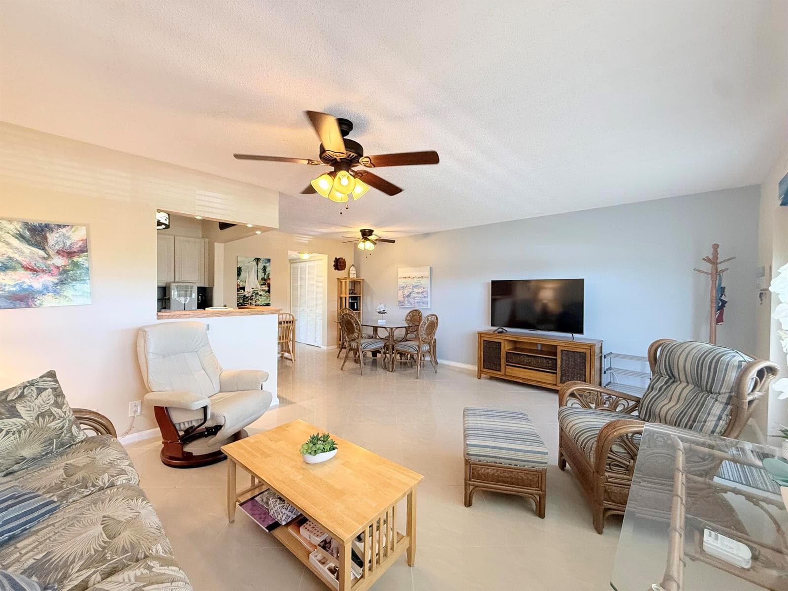 22 Markham A, Deerfield Beach FL 33442 photo 5