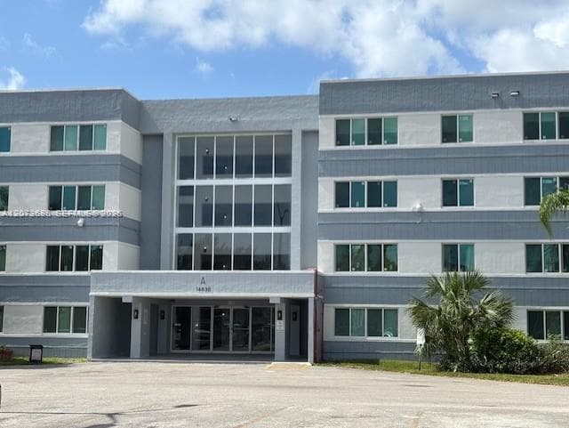 14830 Naranja Lakes Blvd, Homestead FL 33032
