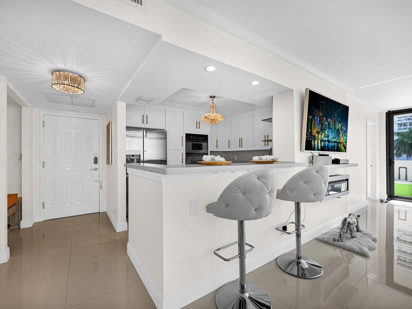 2049 S OCEAN Drive # 209, Hallandale Beach FL 33009 photo 2