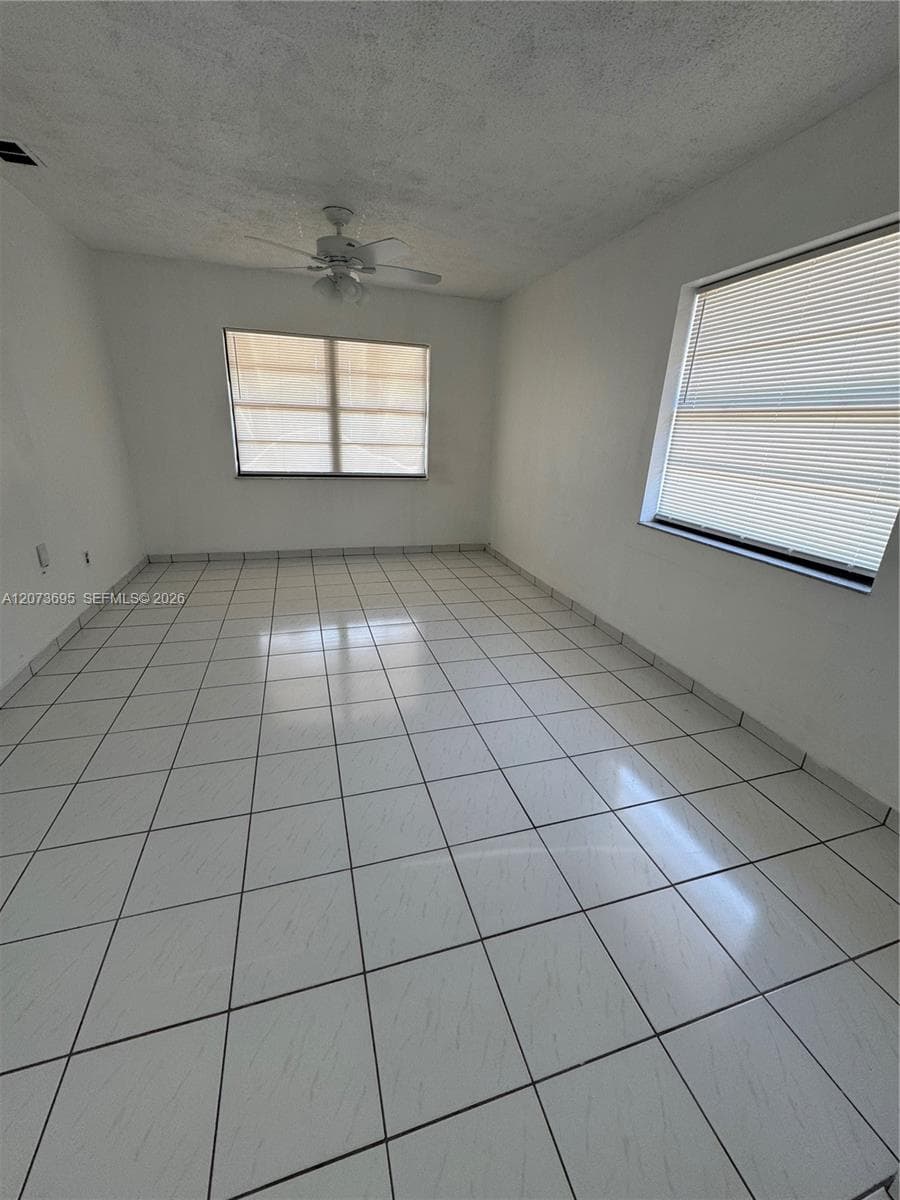 5530 E 6th Ave # 101, Hialeah FL 33013 photo 3