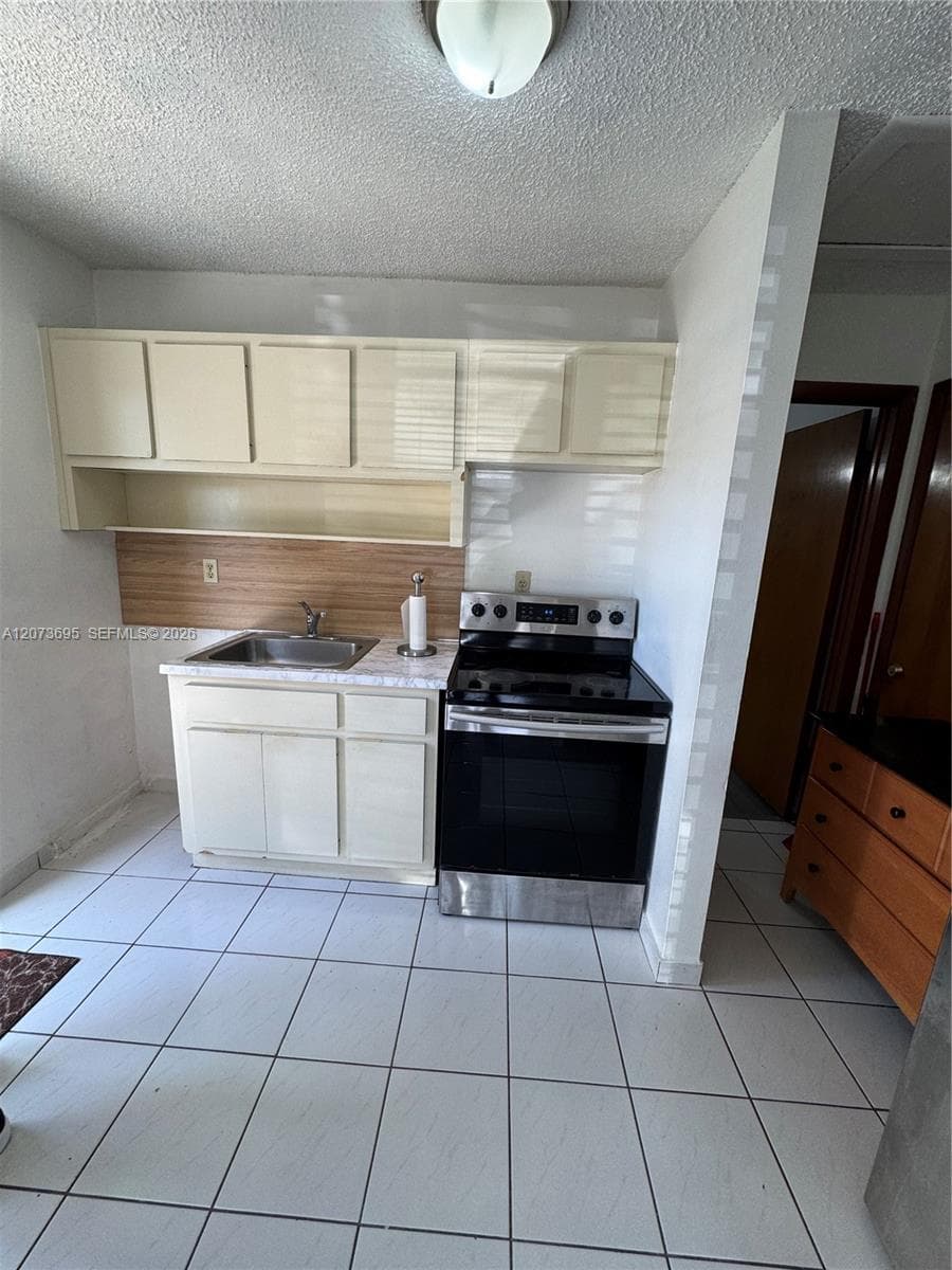 5530 E 6th Ave # 101, Hialeah FL 33013 photo 5