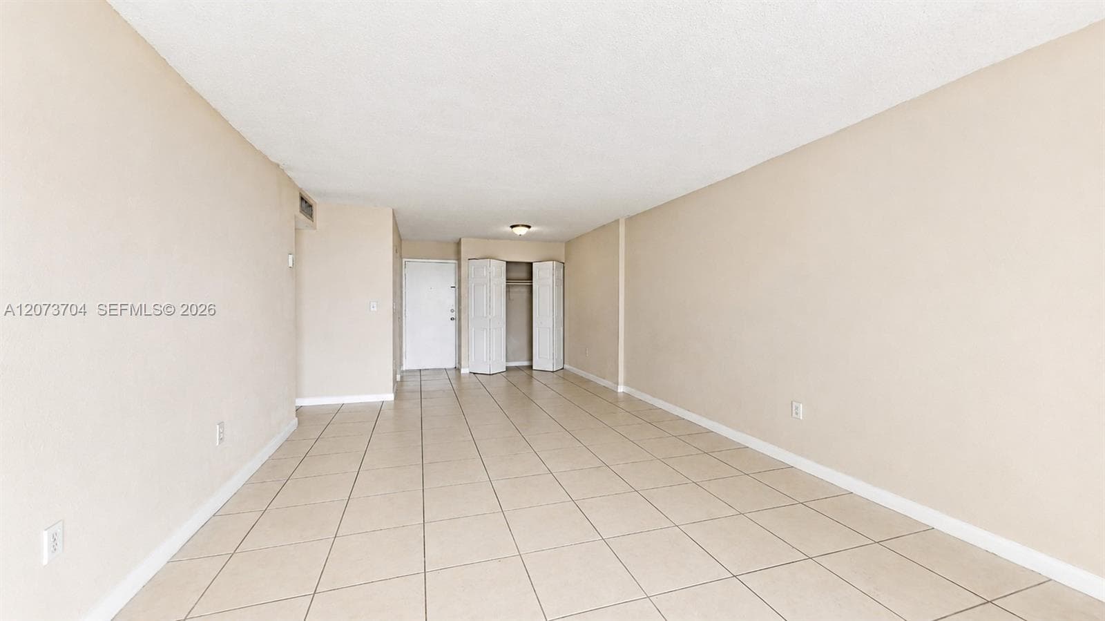 9360 Fontainebleau Blvd # 510, Miami, FL 33172 photo 2
