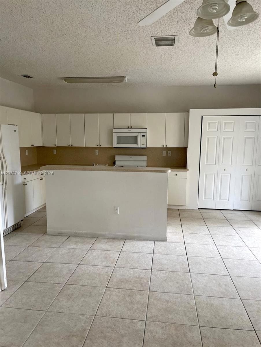 2357 SE 23rd Dr # 2357, Homestead, FL 33035 photo 2