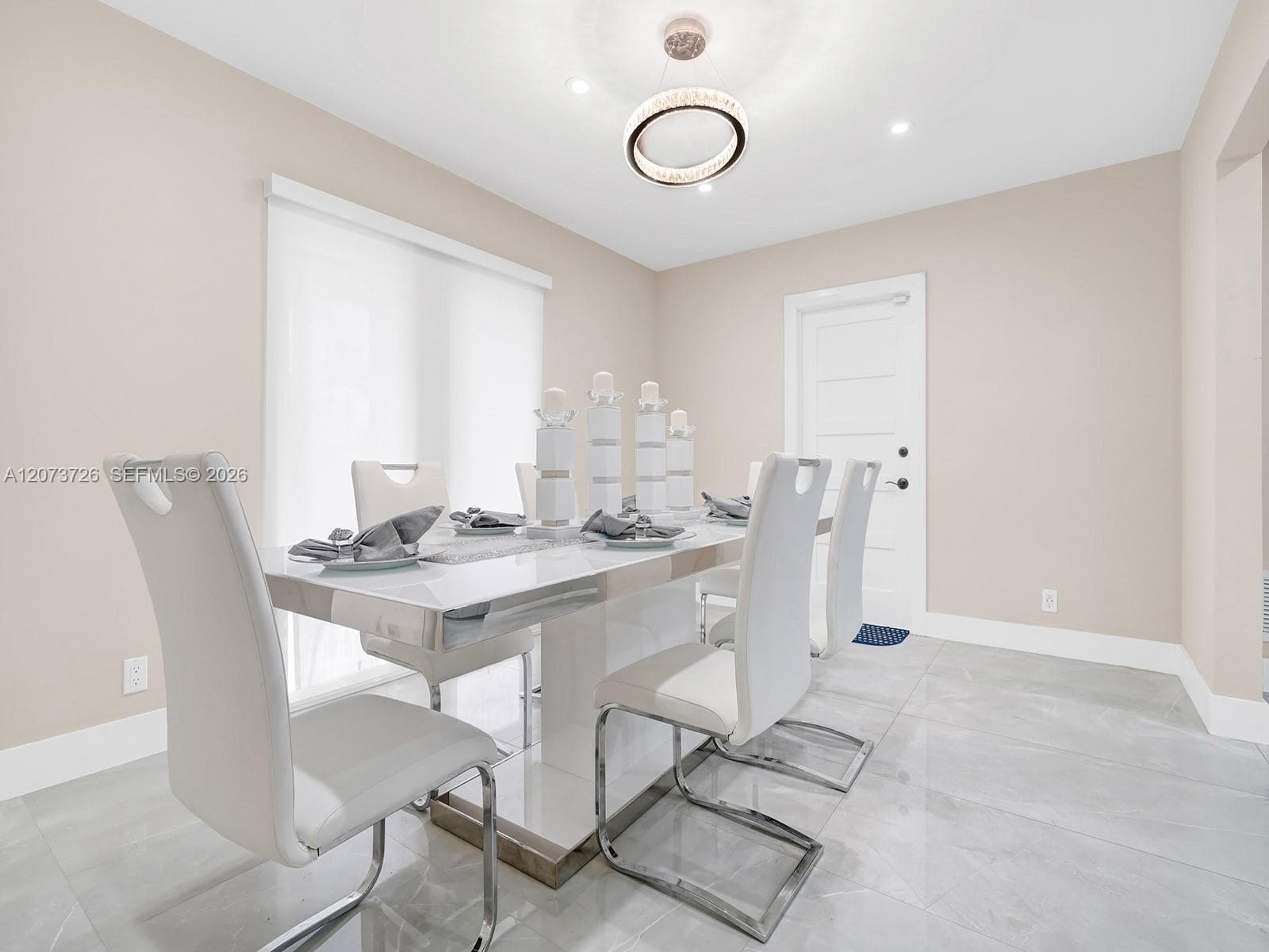 621 E Tropical Way, Plantation FL 33317 photo 3