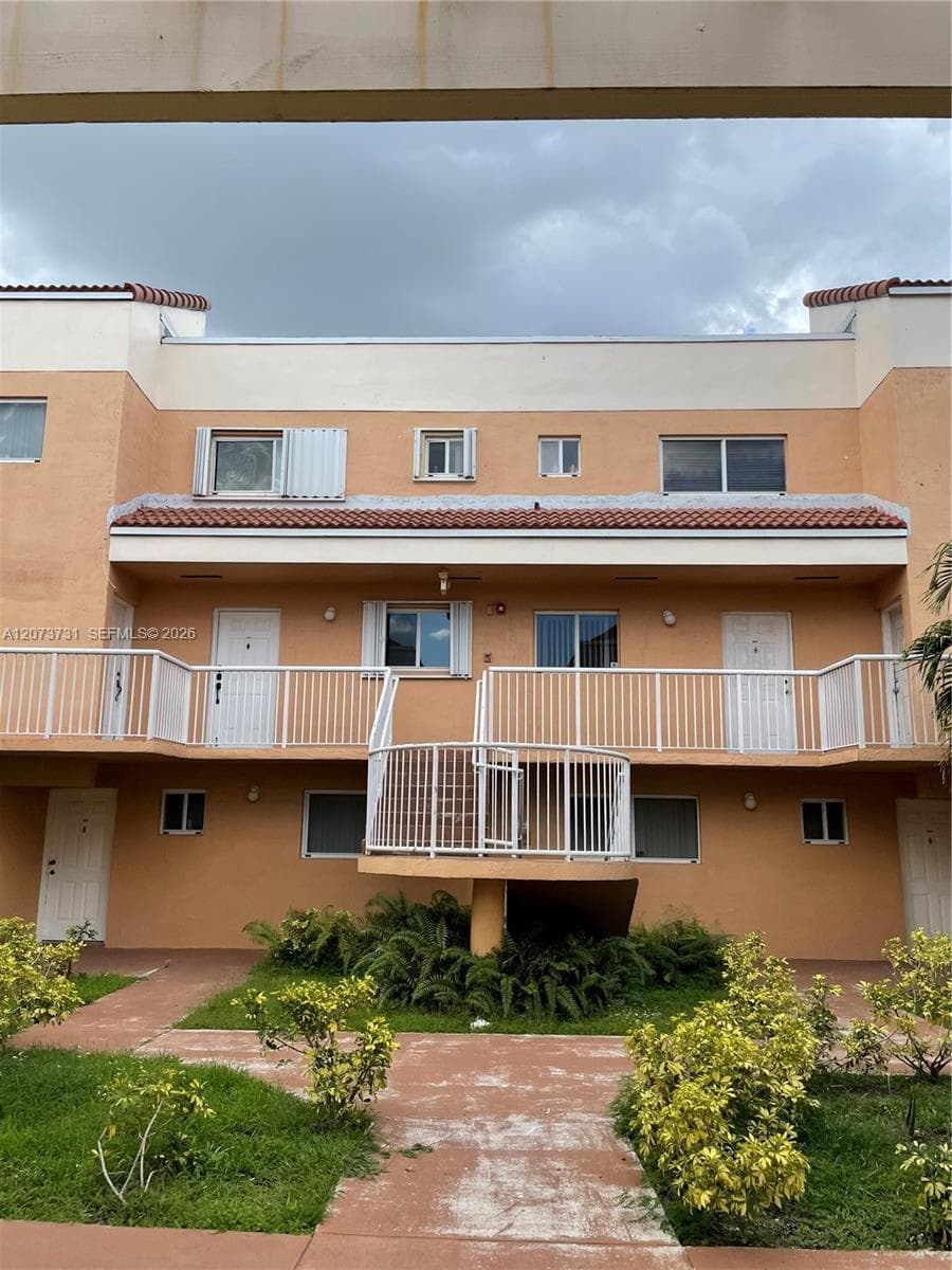 14911 SW 80th St # 203, Miami, FL 33193 photo 3