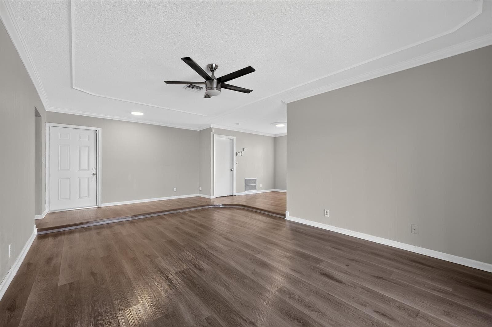 7823 NW 40TH Street, Coral Springs FL 33065 photo 3