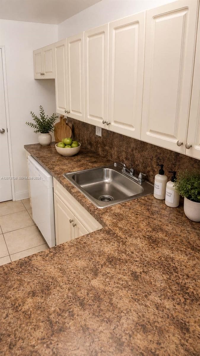 11110 SW 196th St # A406, Cutler Bay FL 33157 photo 5