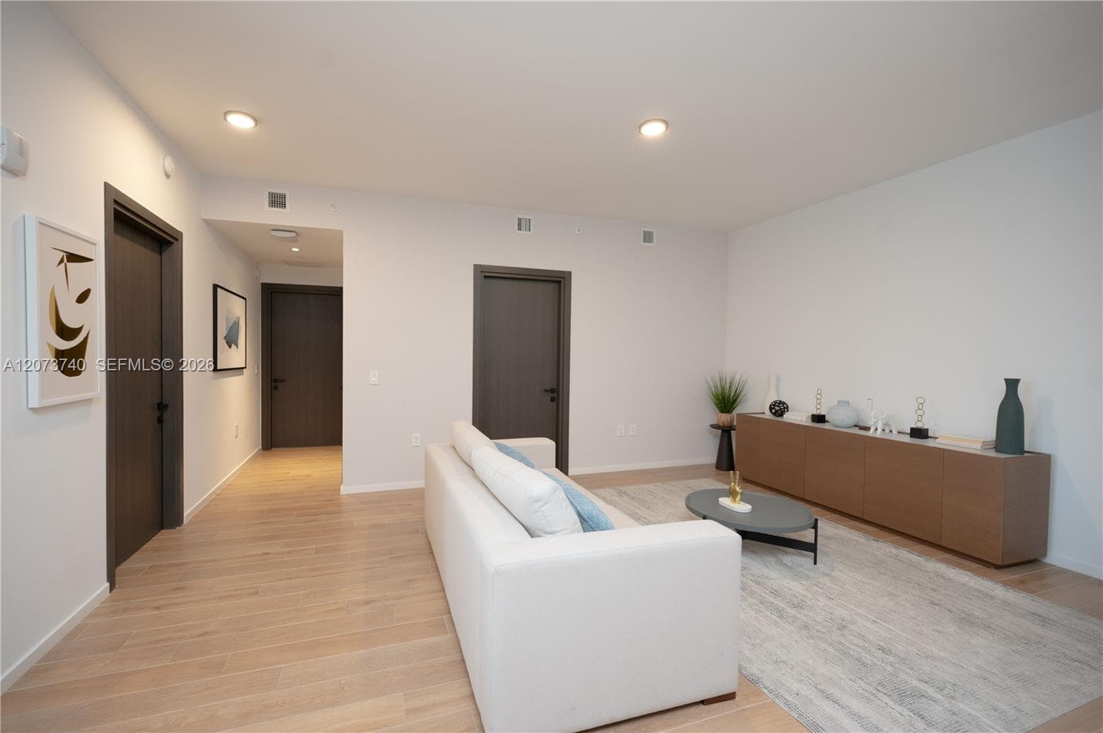 398 NE 5th St # 2517, Miami FL 33132 photo 4