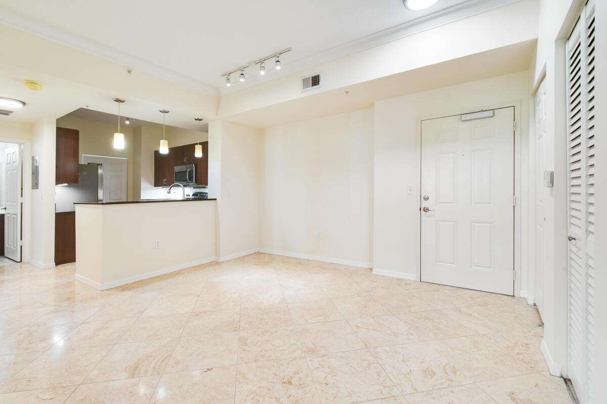 4905 MIDTOWN Lane # 2107, Palm Beach Gardens FL 33418 photo 4