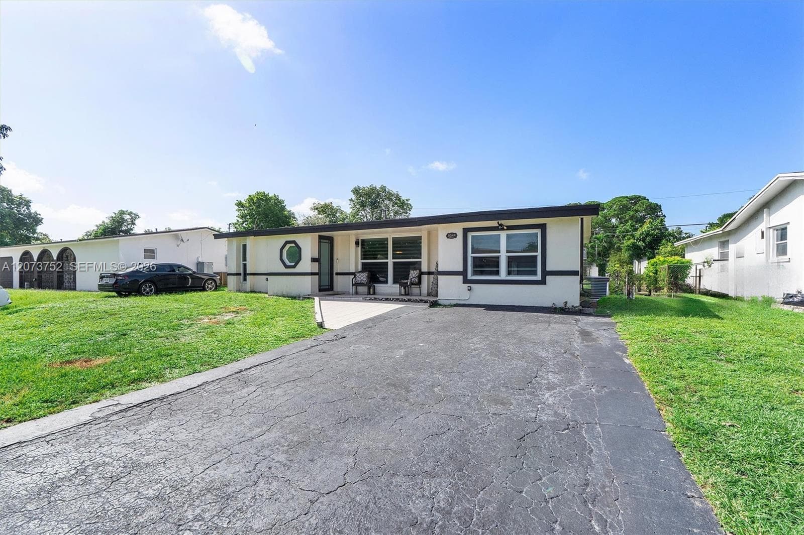 8544 Sheraton Dr, Miramar FL 33025 photo 2