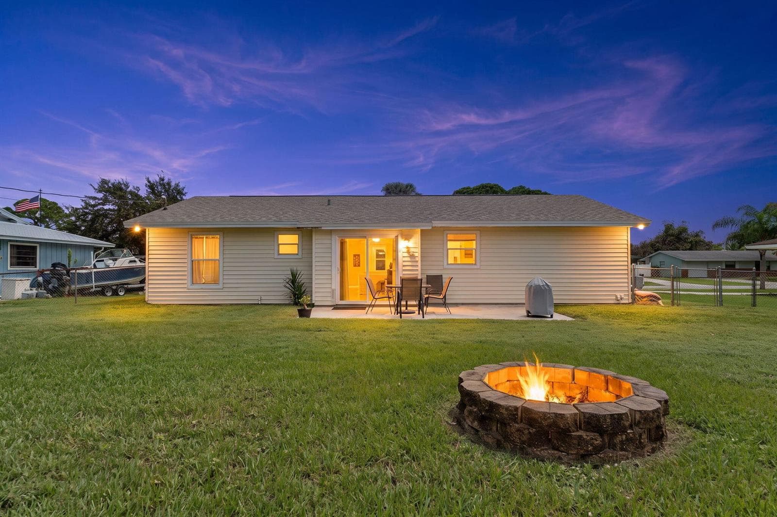 1154 SE Preston Lane, Port St. Lucie FL 34983 photo 2