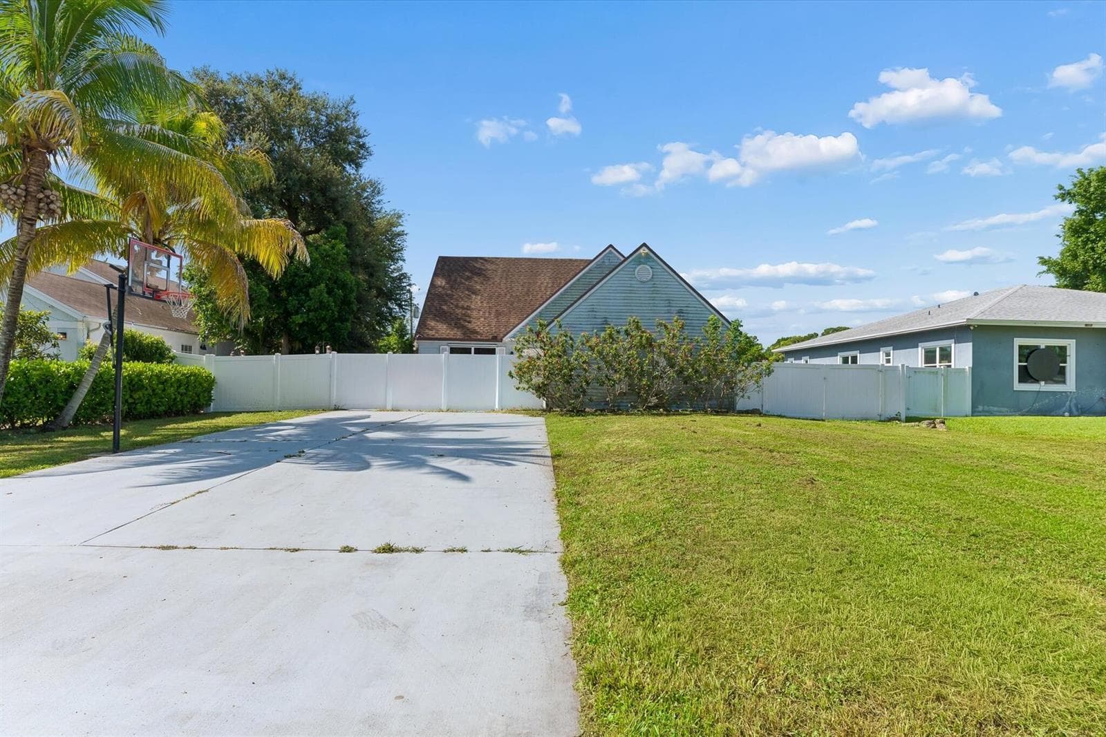 5414 SUNRISE Boulevard, Delray Beach FL 33484 photo 4