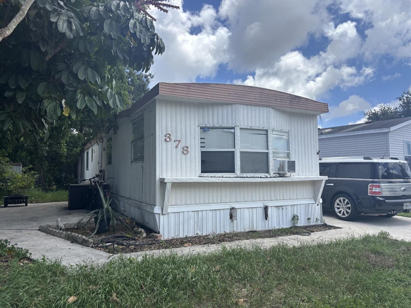 378 Pebblestone Court, Coconut Creek FL 33073
