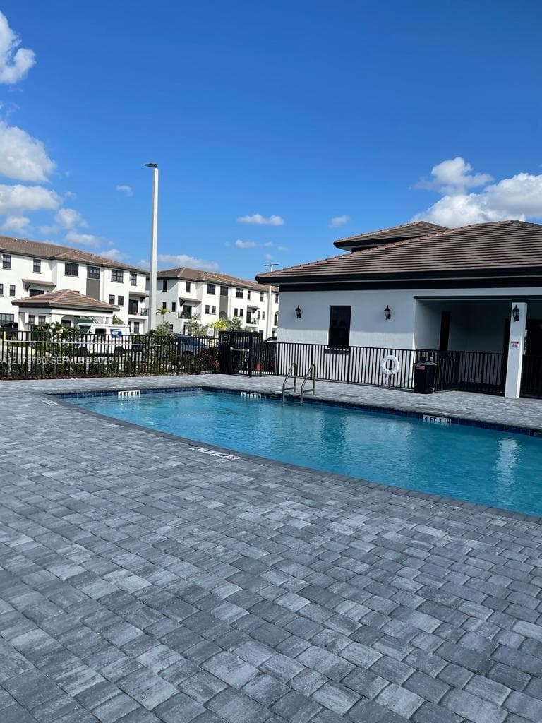 15650 SW 136th St # 209, Miami FL 33196 photo 2