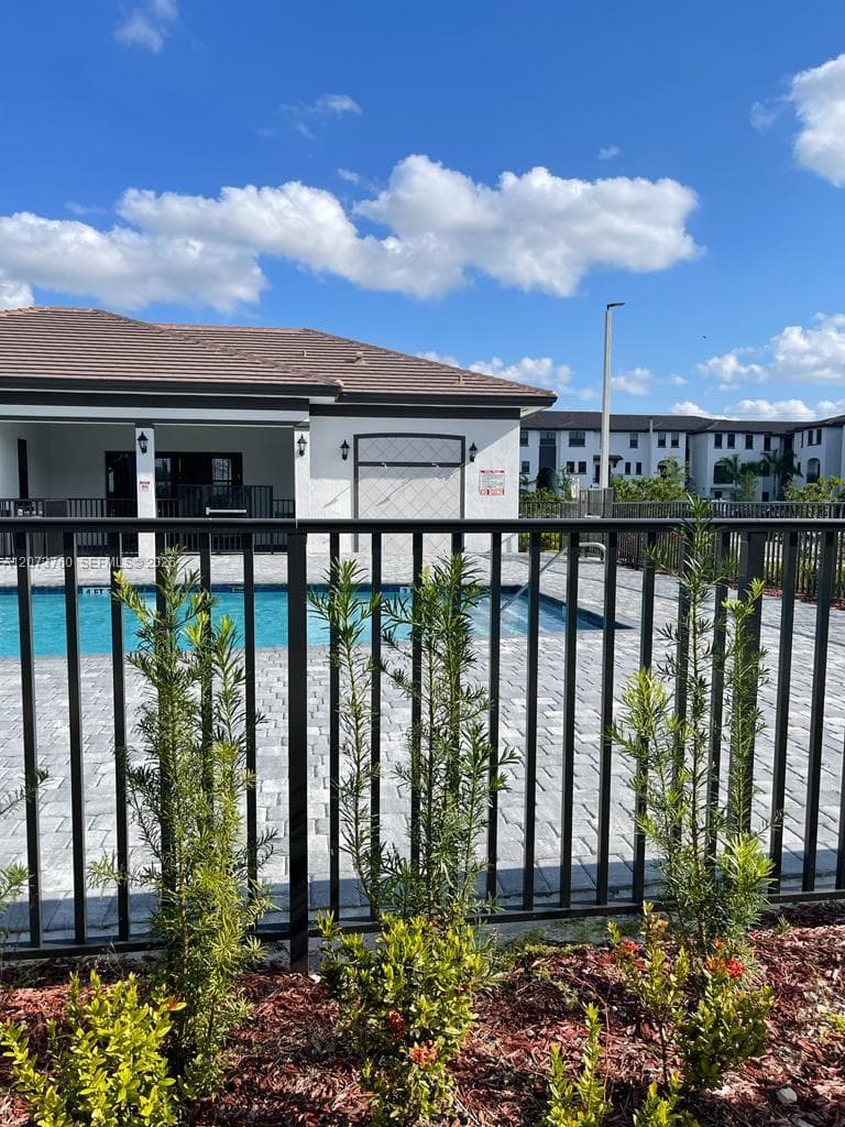 15650 SW 136th St # 209, Miami FL 33196 photo 3