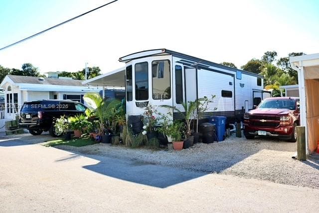 325 Calusa St, Key Largo FL 33037