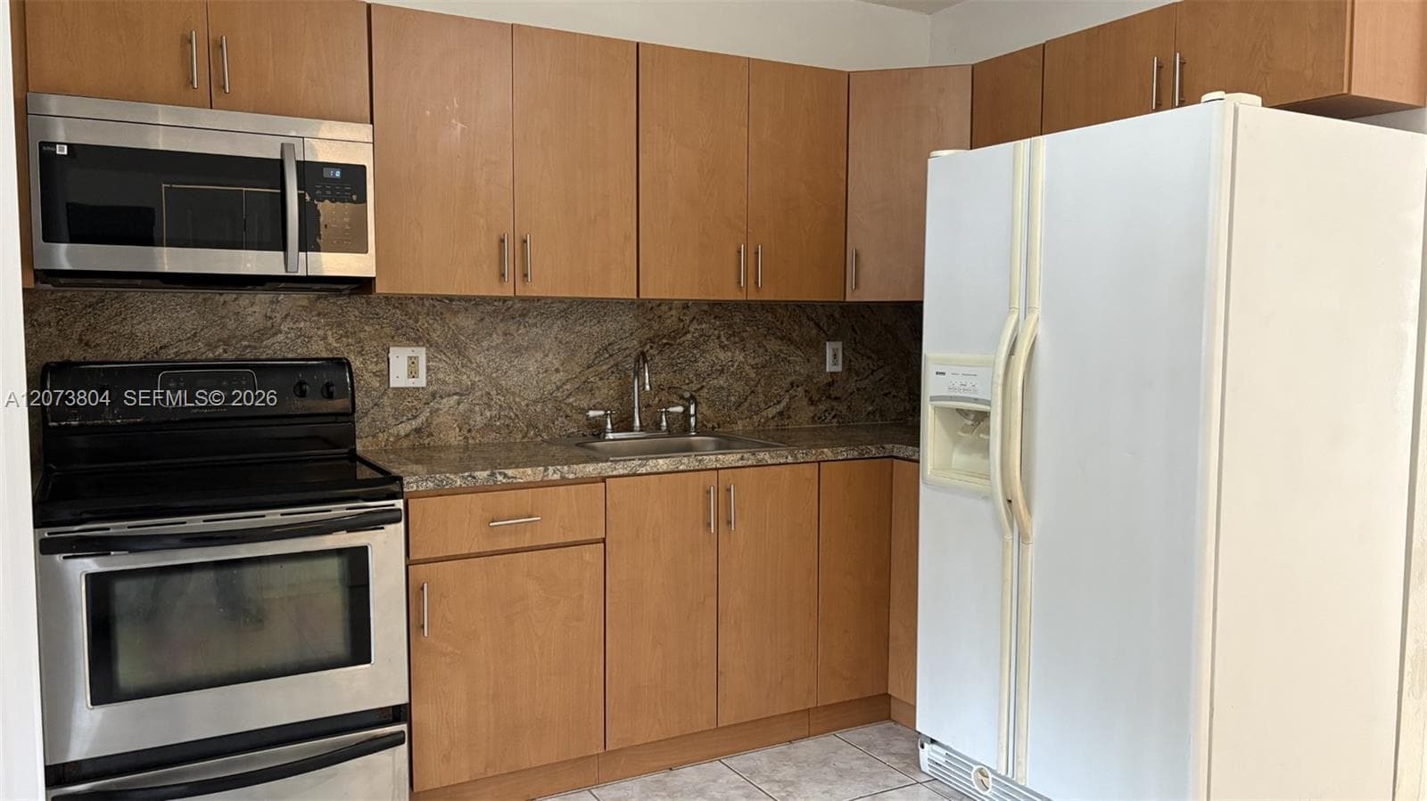408 NE 18th Ave # 4, Homestead FL 33033 photo 2