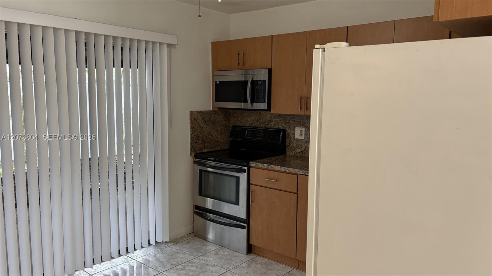 408 NE 18th Ave # 4, Homestead FL 33033 photo 3