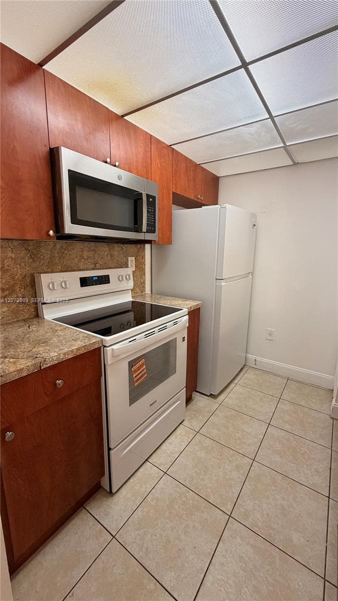 7075 NW 186th St # C208, Hialeah FL 33015 photo 4