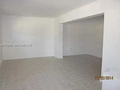 2410 NW 34th St # 2, Miami FL 33142 photo 2