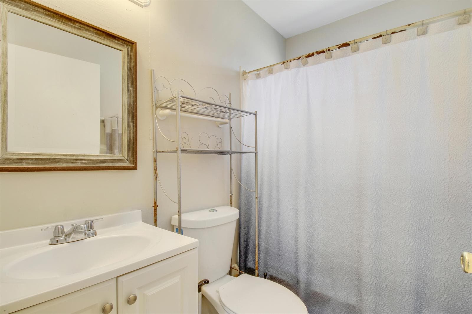 1325 W 32ND Street, Riviera Beach FL 33404 photo 4