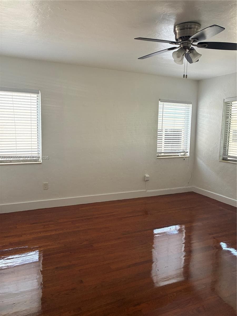 8020 Abbott Ave # 4, Miami Beach FL 33141 photo 3