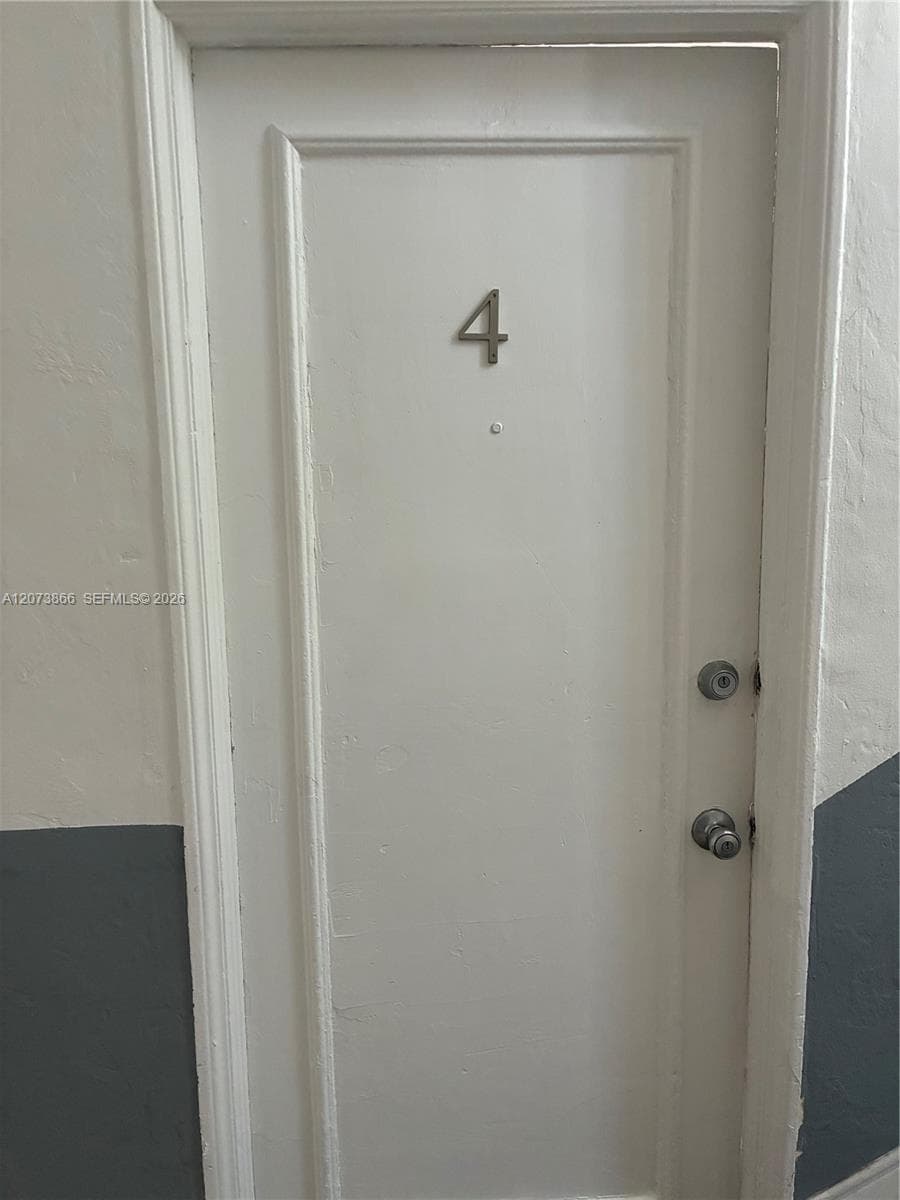8020 Abbott Ave # 4, Miami Beach FL 33141