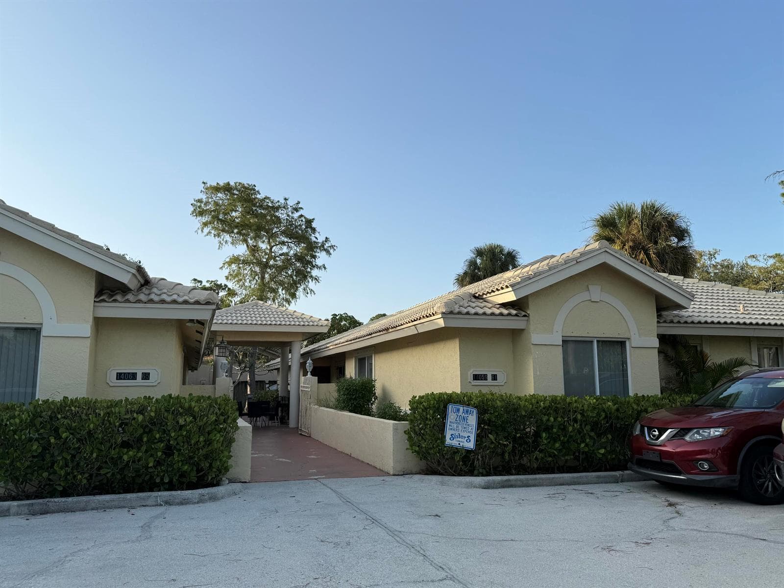 14063 Wellington Trace # 63, Wellington FL 33414