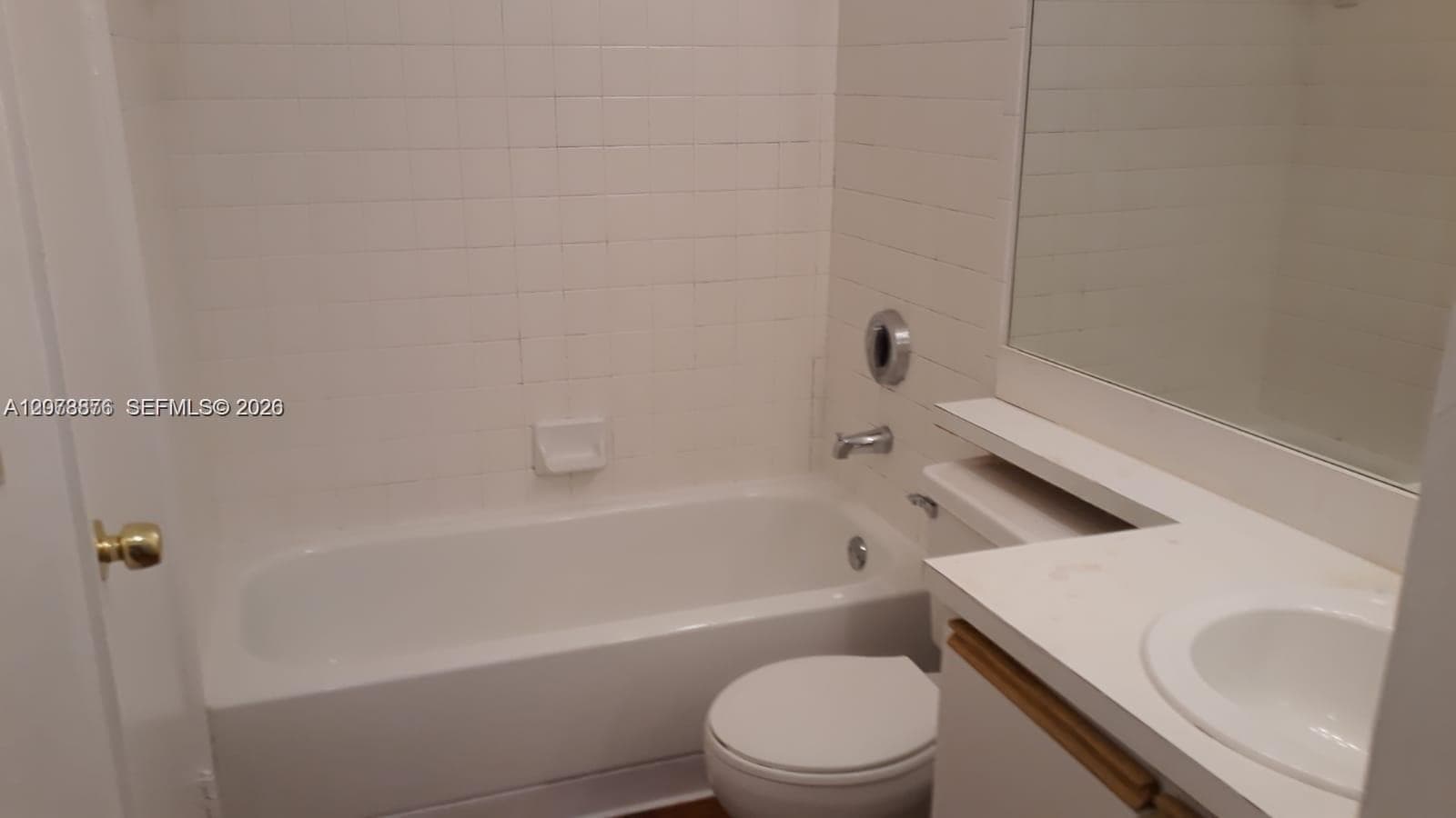 18328 NW 68th Ave # O, Hialeah FL 33015 photo 5