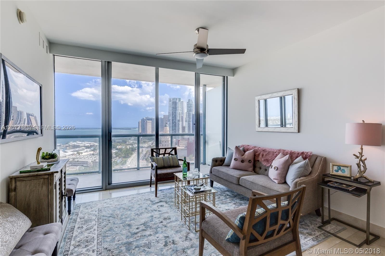 888 Biscayne Blvd # 2403, Miami FL 33132 photo 3