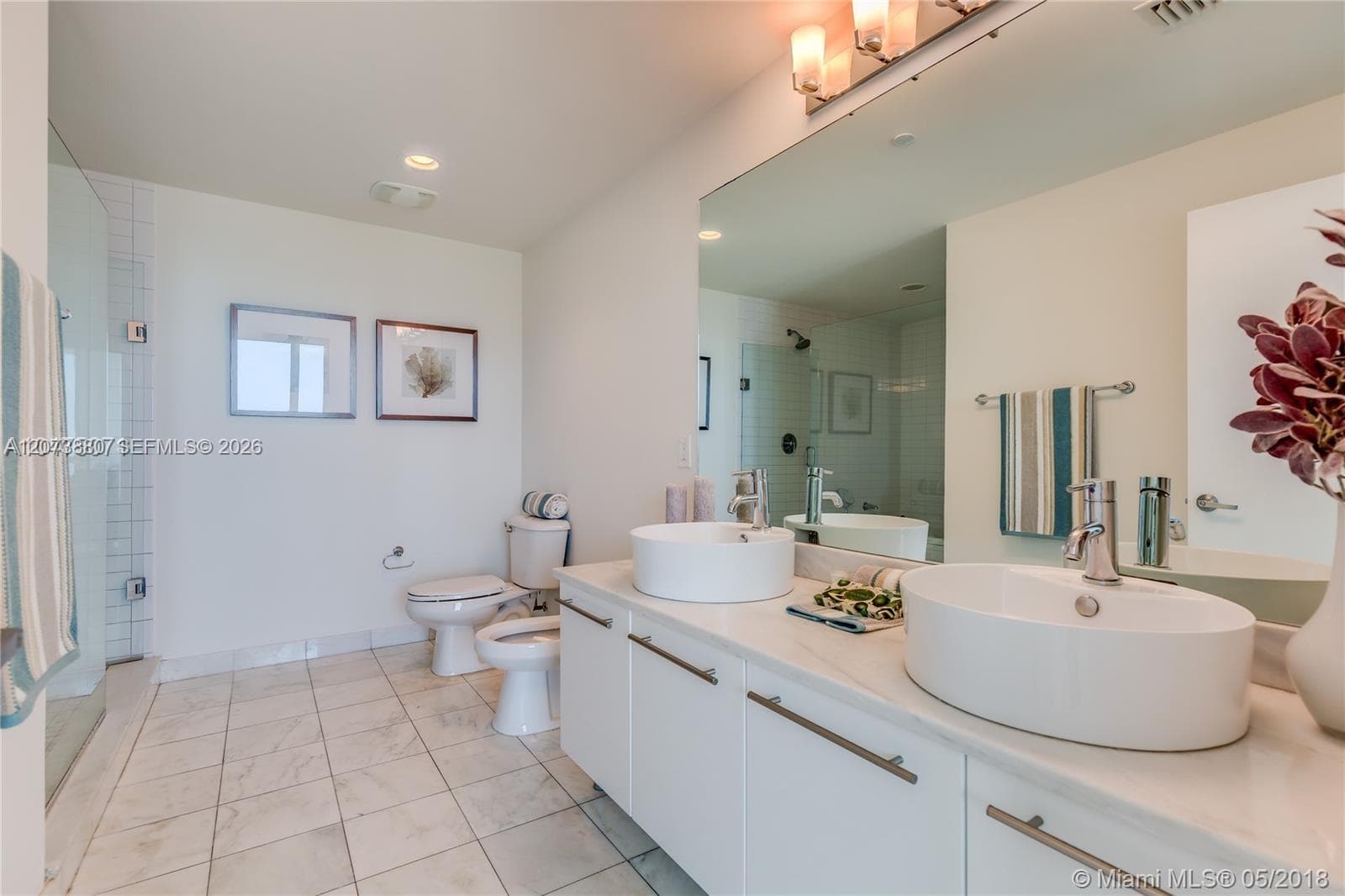 888 Biscayne Blvd # 2403, Miami FL 33132 photo 5