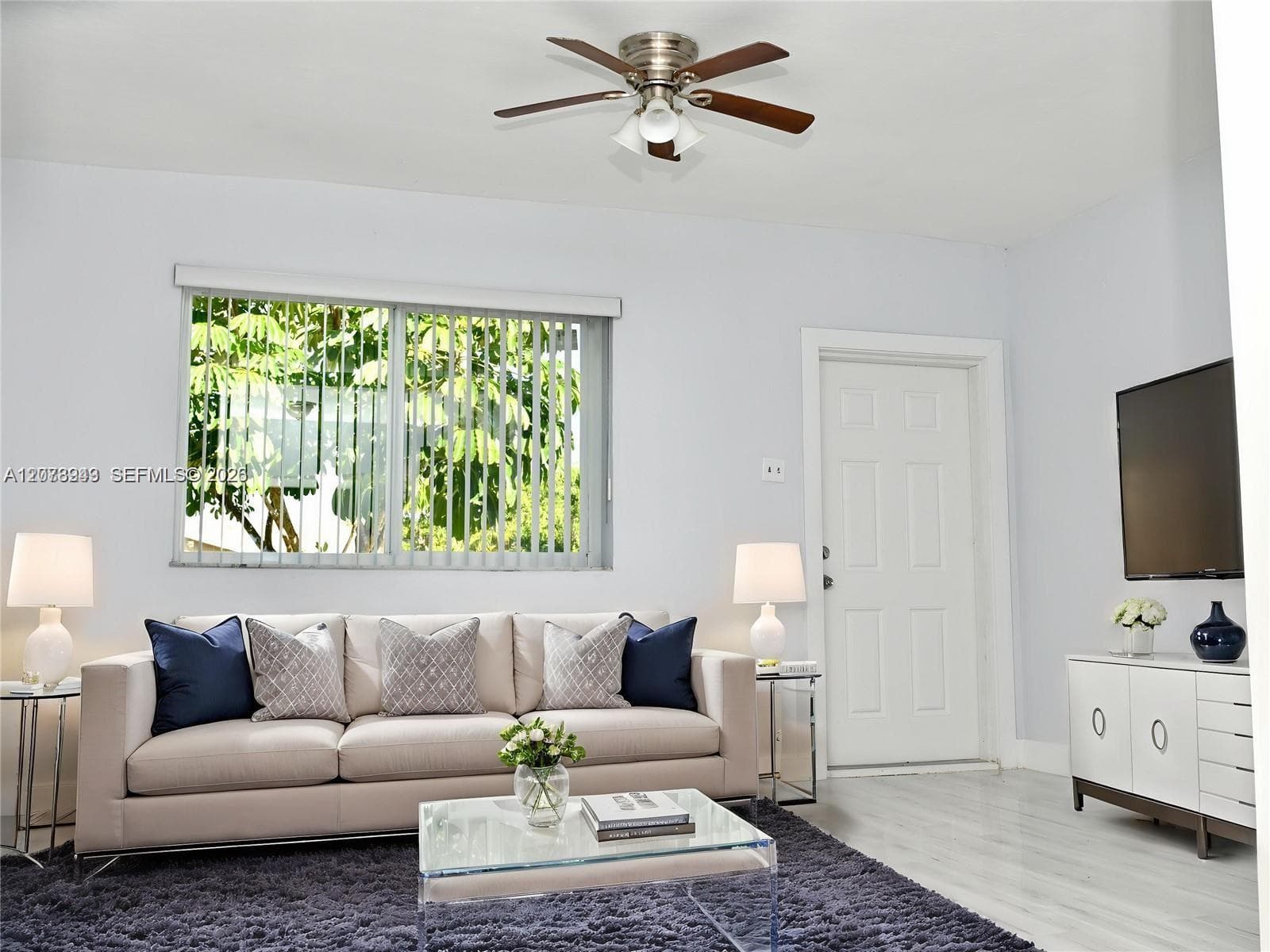 747 NW 5th Ct, Hallandale Beach, FL 33009 photo 2