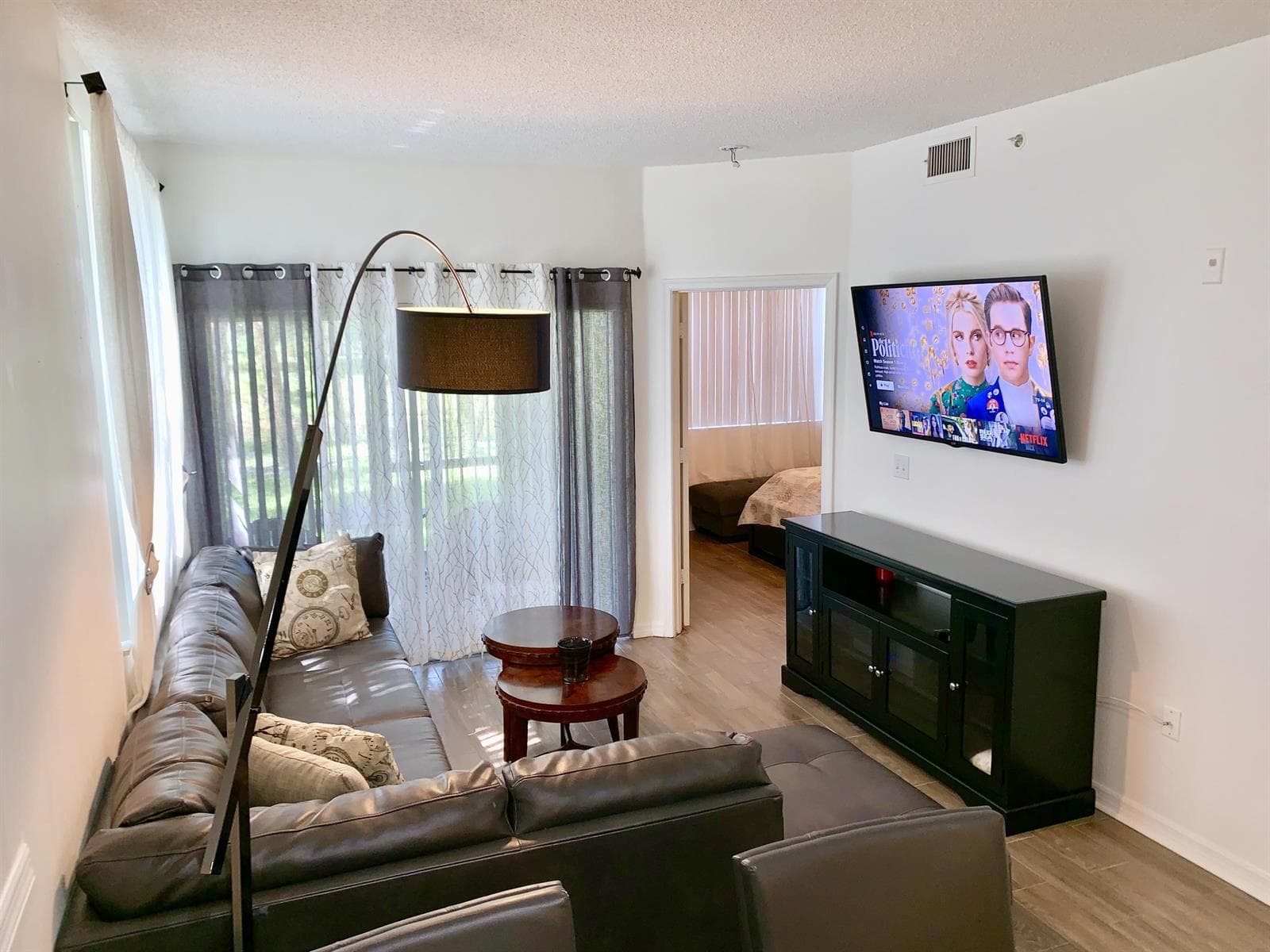 2020 GREENVIEW SHORES Boulevard # 101, Wellington FL 33414 photo 2