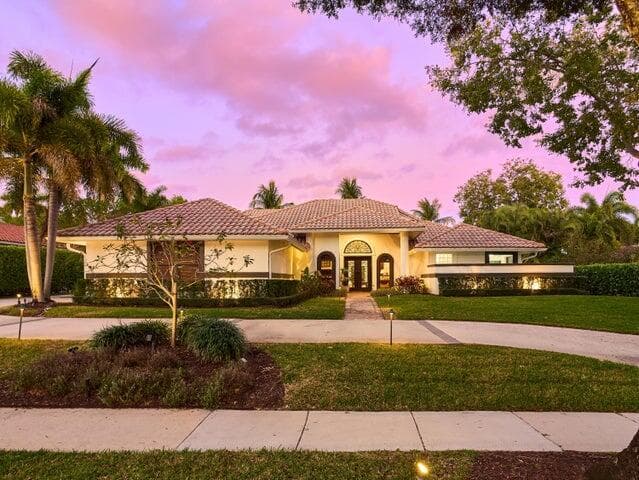 3700 Embassy Drive, West Palm Beach FL 33401 photo 3