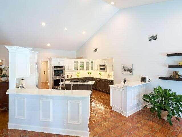 3700 Embassy Drive, West Palm Beach FL 33401 photo 5