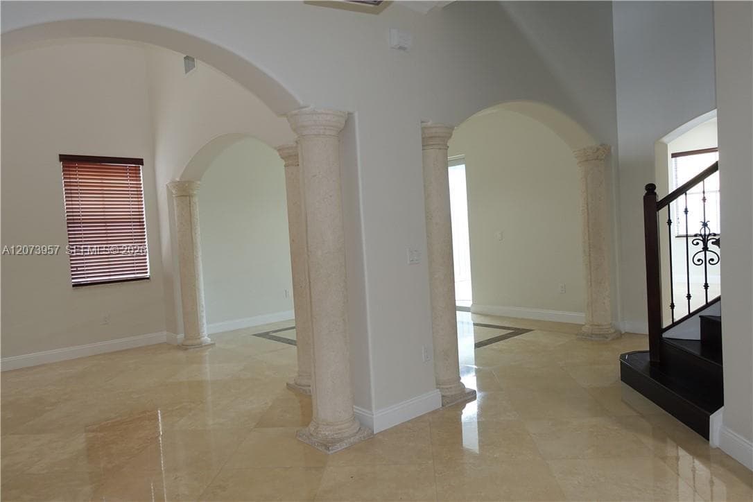 18125 NW 89th Ct, Hialeah FL 33018 photo 3