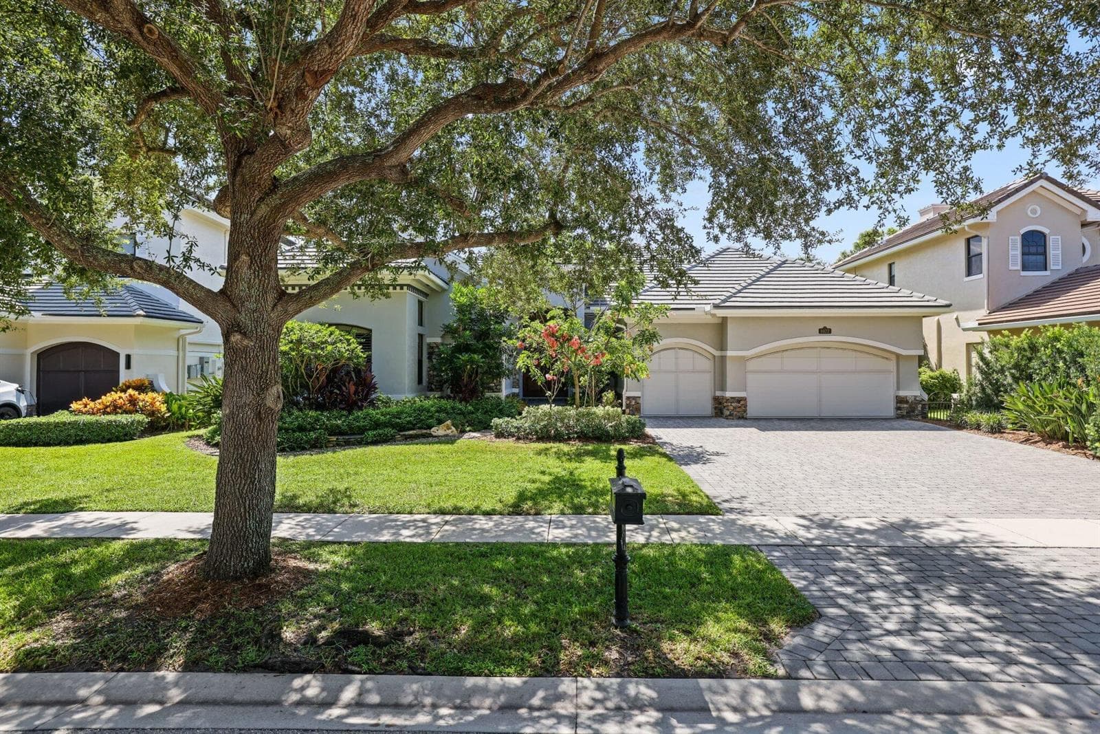 8977 Stone Pier Drive, Boynton Beach FL 33472 photo 3