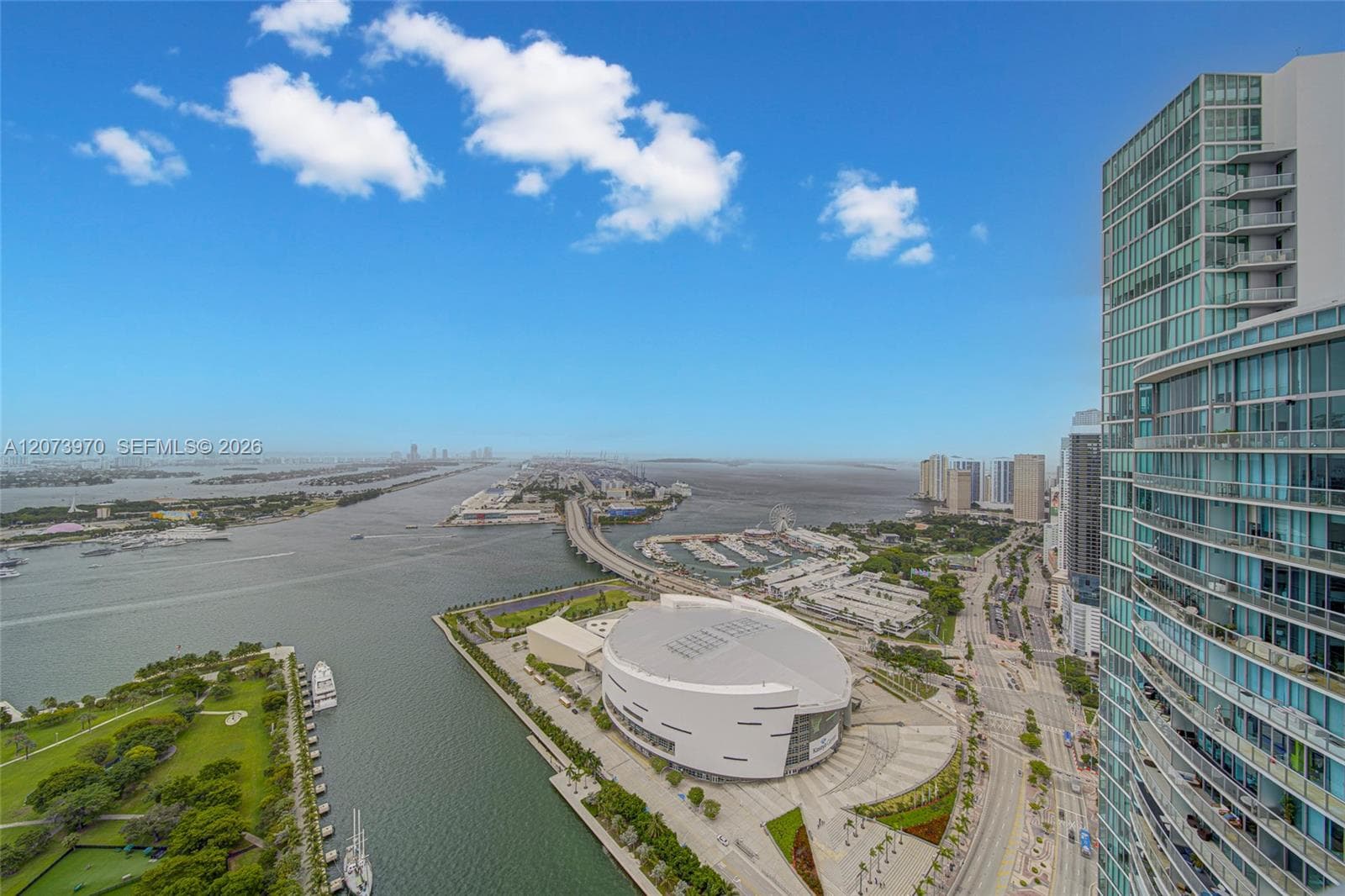900 Biscayne Blvd # 5203, Miami FL 33132 photo 2