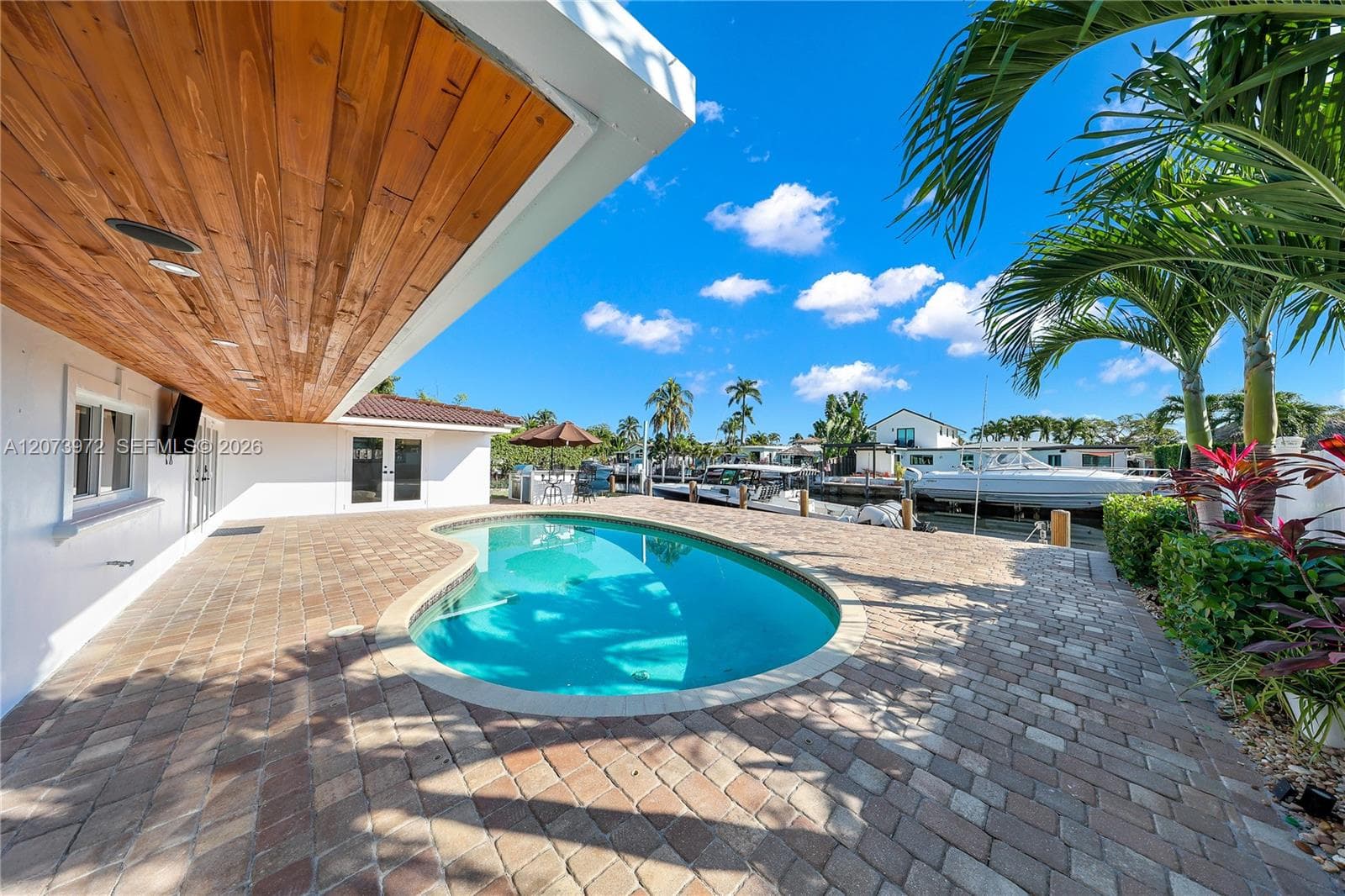 800 SE 3rd Ter, Pompano Beach FL 33060 photo 5