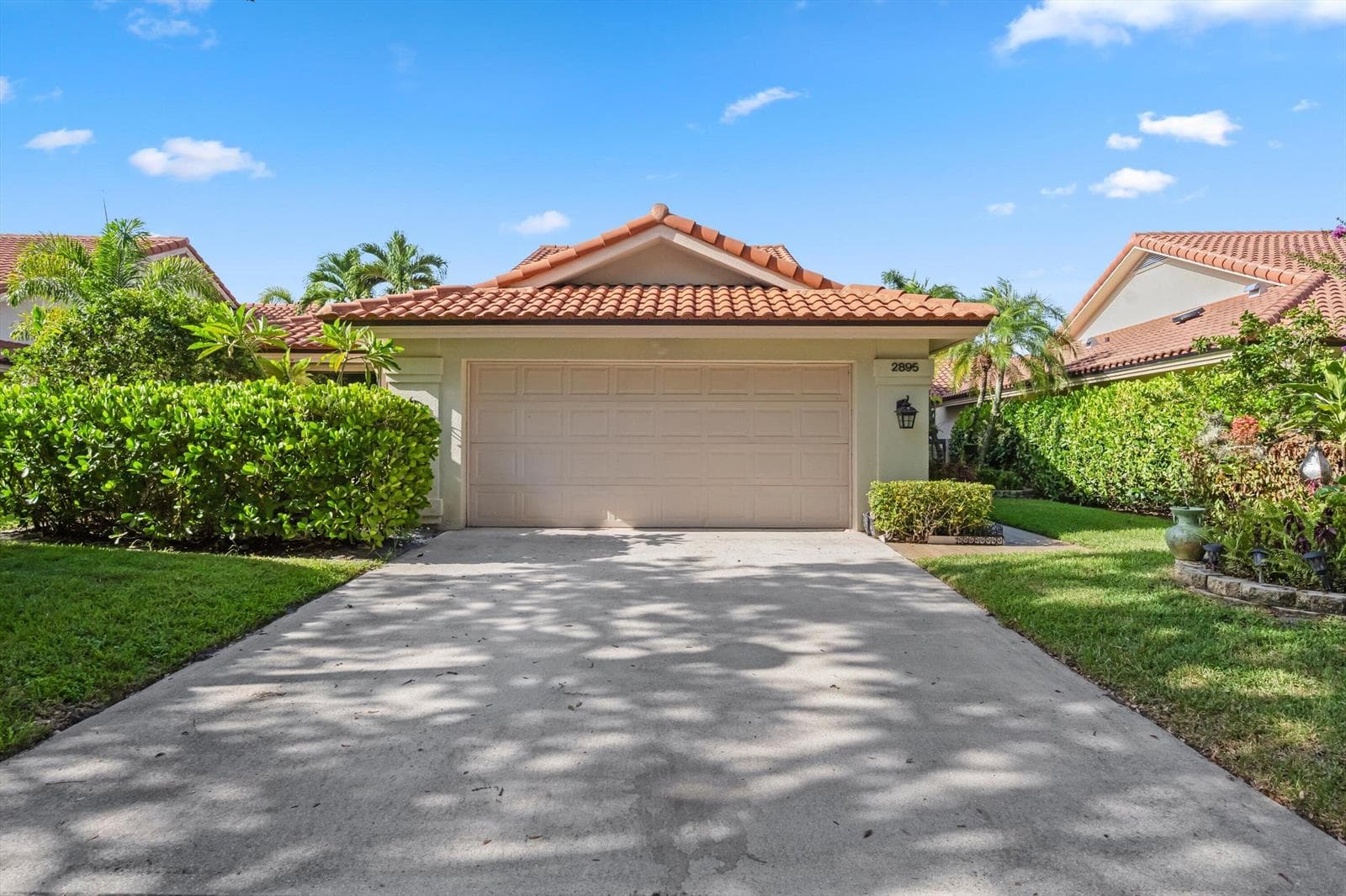2895 FARRAGUT Lane, West Palm Beach FL 33409 photo 2