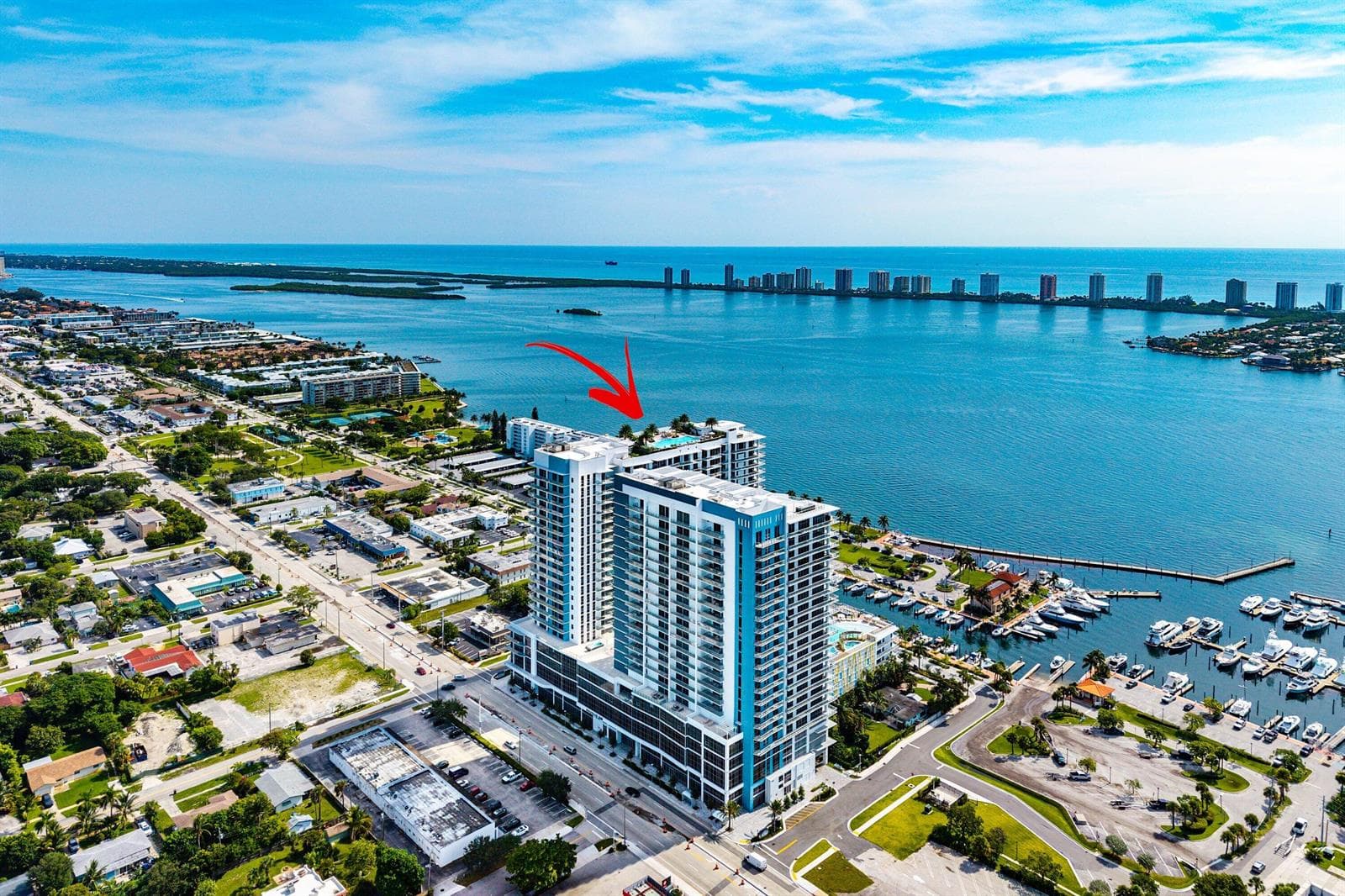 220 LAKE SHORE DR Drive # 1107, Lake Park FL 33403 photo 4
