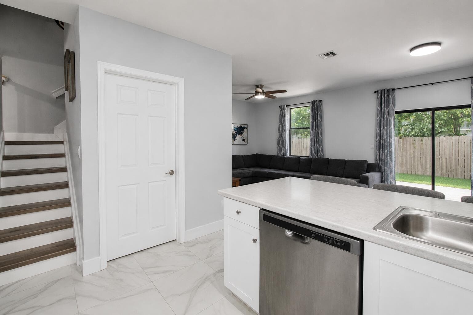 5437 NW 27TH Court, Margate FL 33063 photo 5