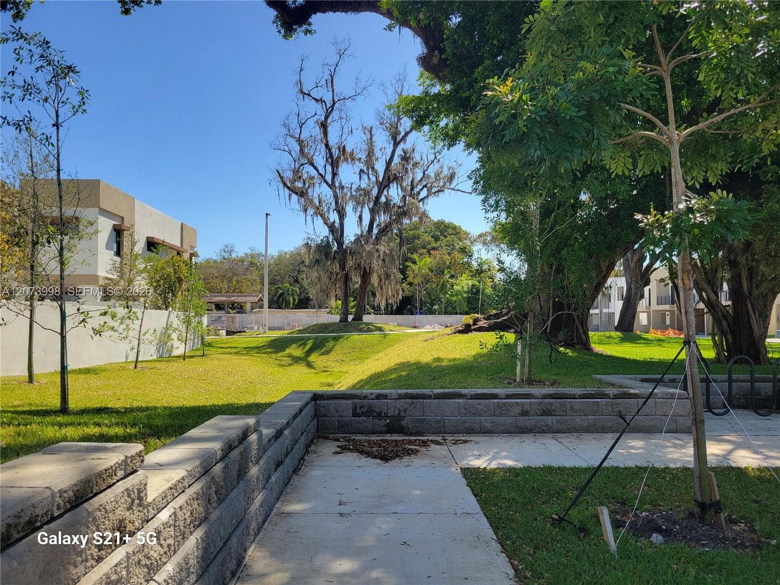 4117 N Oak Pl, Dania Beach FL 33314 photo 2