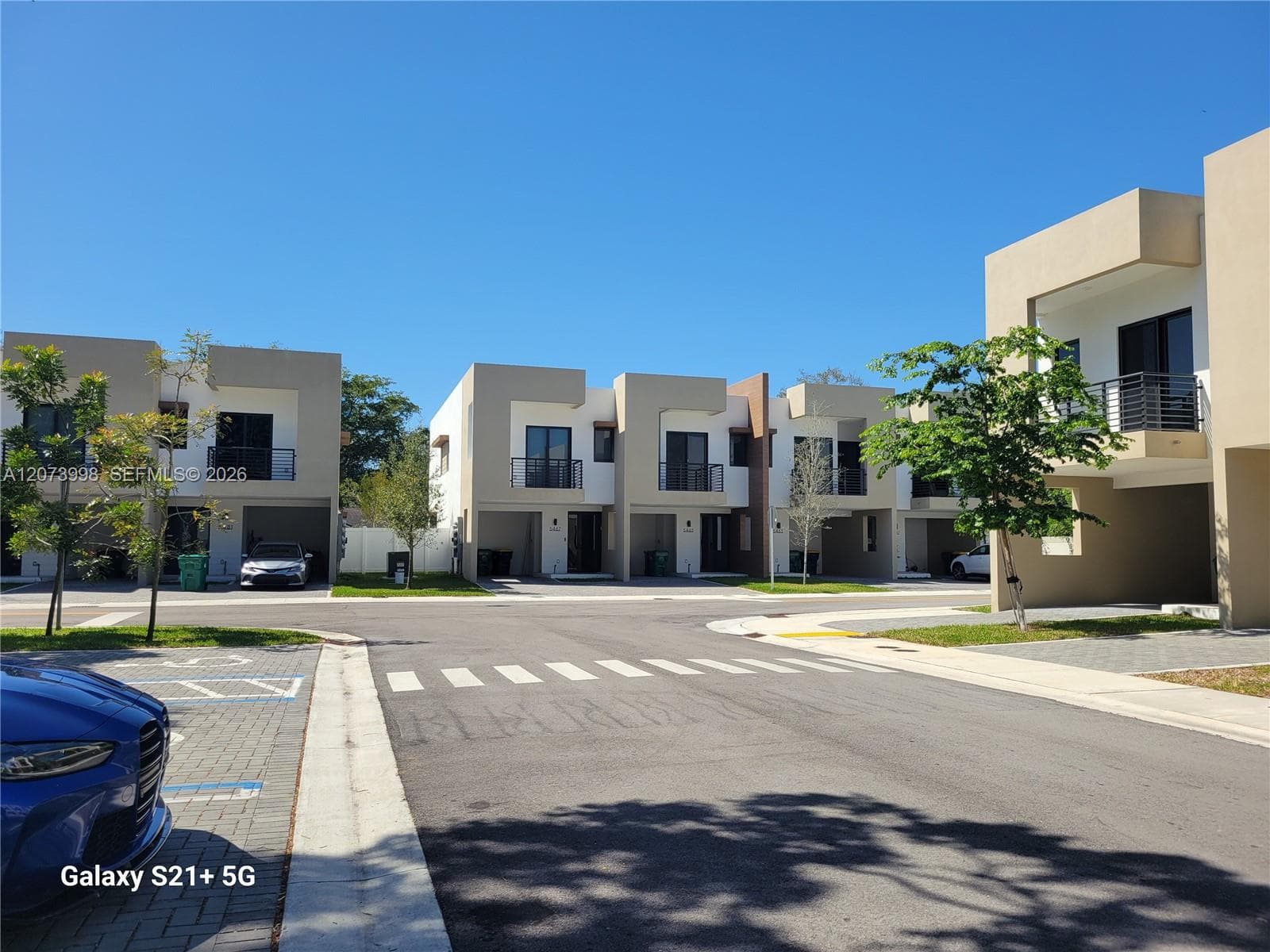 4117 N Oak Pl, Dania Beach FL 33314 photo 3