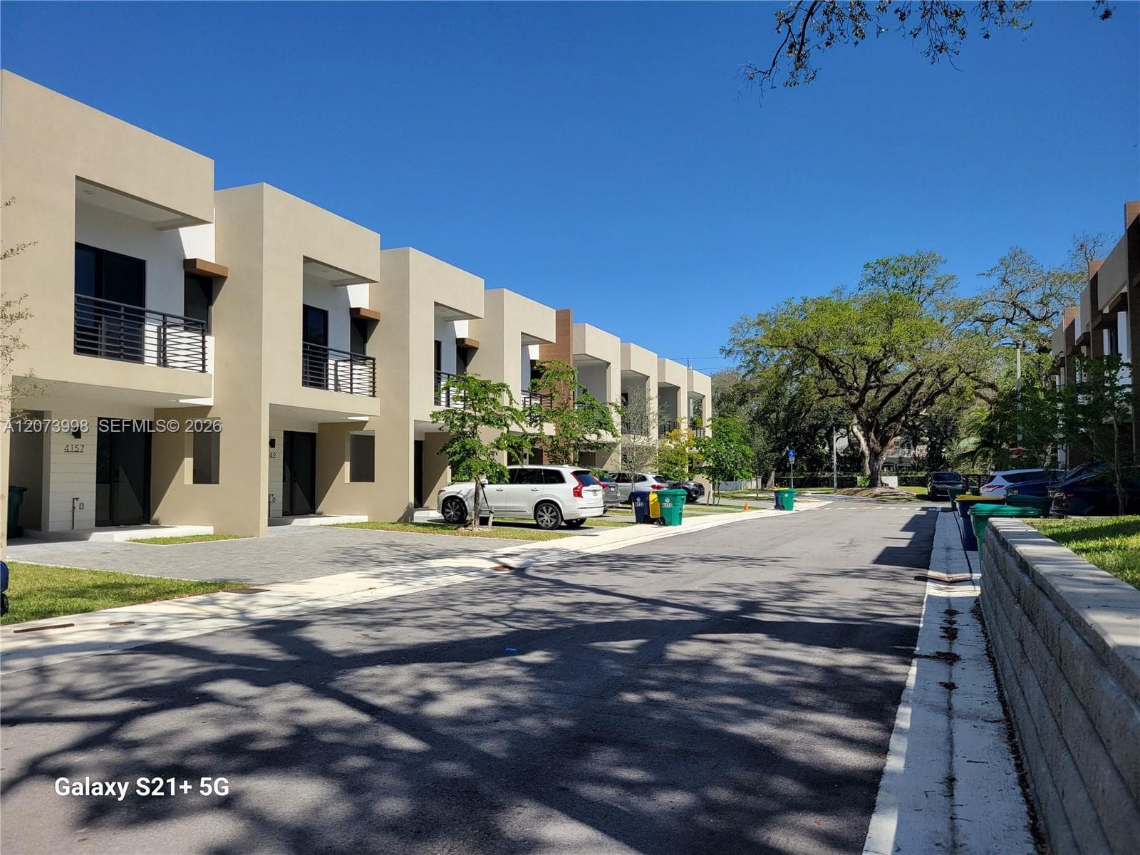 4117 N Oak Pl, Dania Beach FL 33314