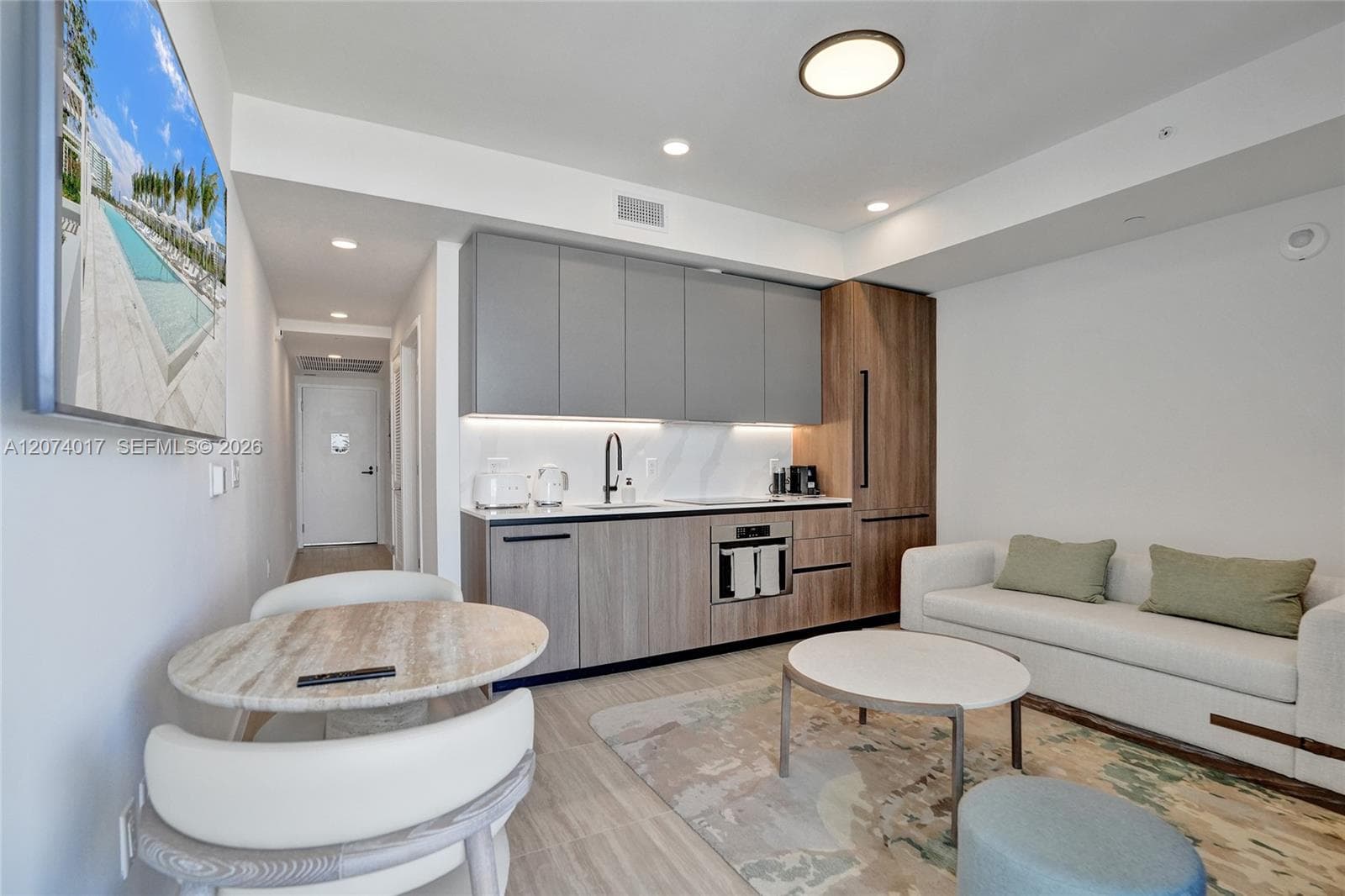 580 72nd St # 905, Miami Beach FL 33141 photo 2