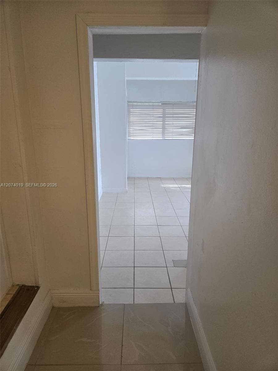 7785 SW 36th St # Back, Miami FL 33155 photo 4