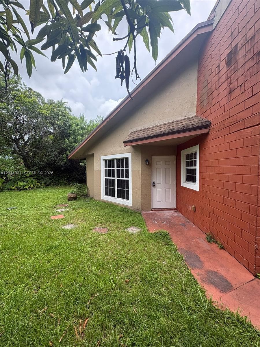 14803 NE 7th Ave # #, Miami FL 33161 photo 4